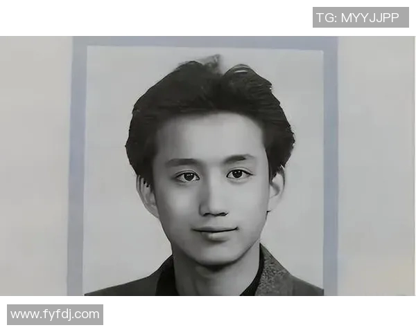 黄磊的足球人生深度对话：从演员到球迷的心路历程与梦想追逐
